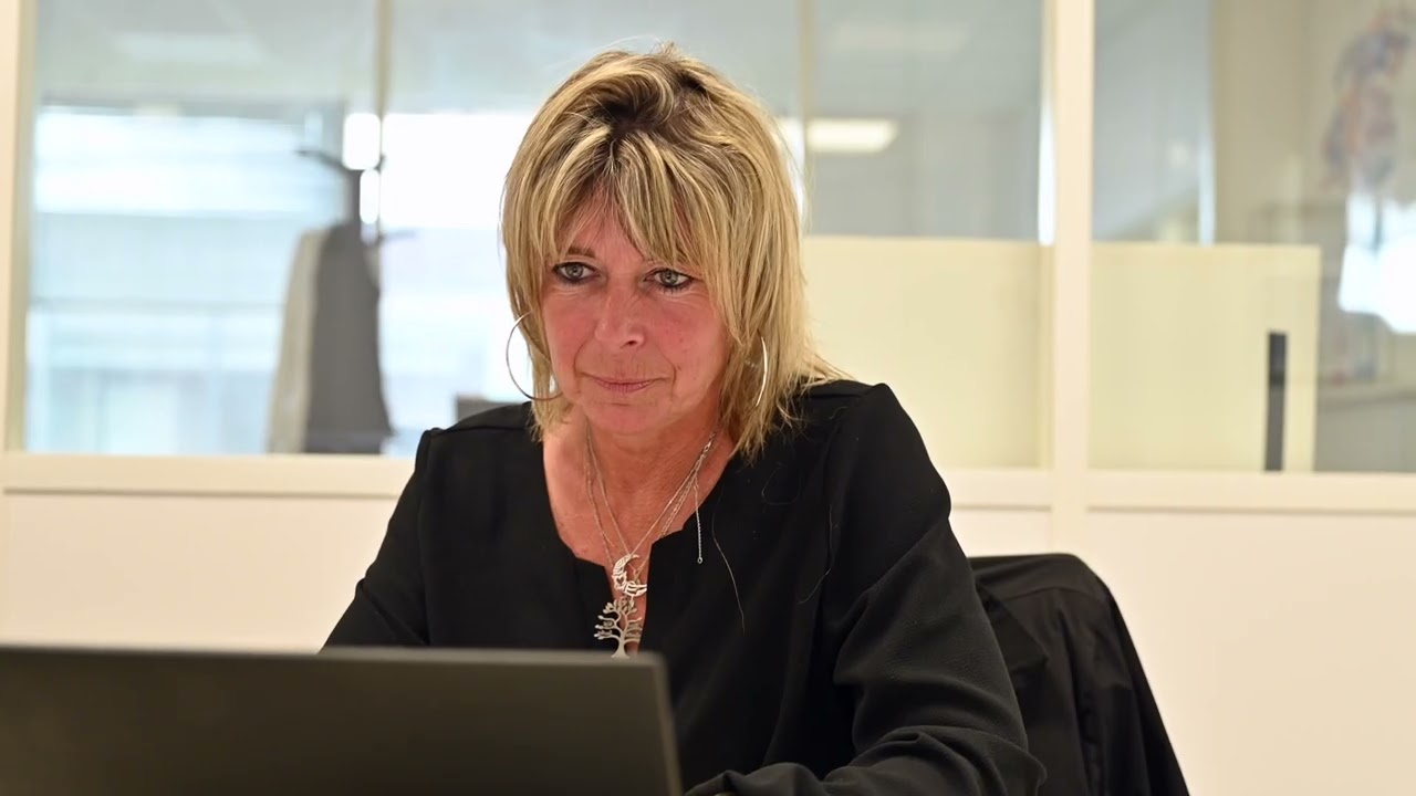 Our factories have talent | Shiseido solves its skills management problems!